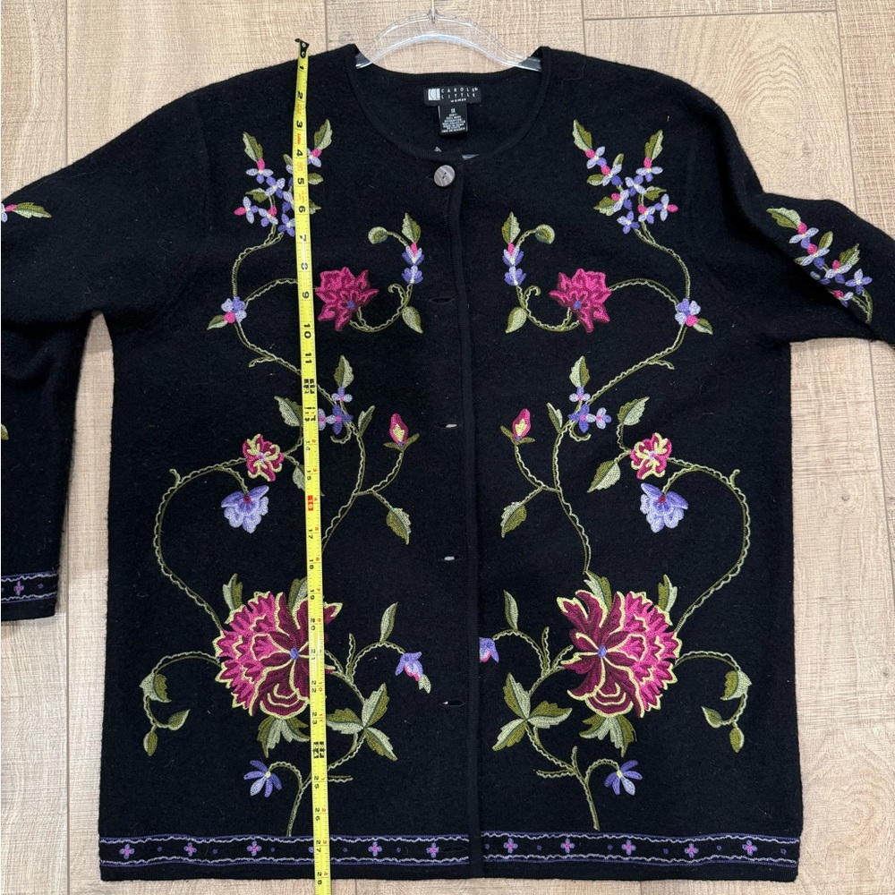 Carole Little Black Wool Floral Embroidered Button Cardigan 1X - Picture 6 of 6